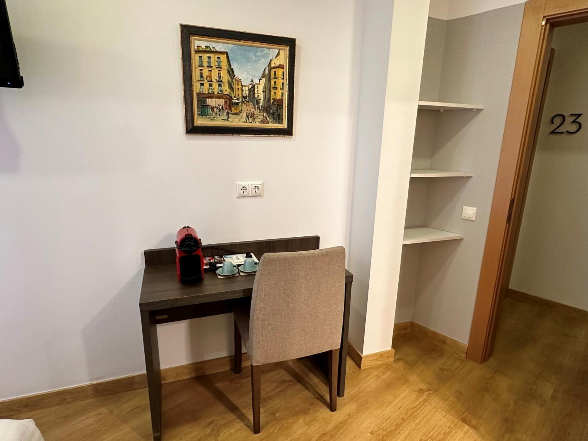 Antidoto Rooms Zocodover Check-In On Line Толедо Екстериор снимка